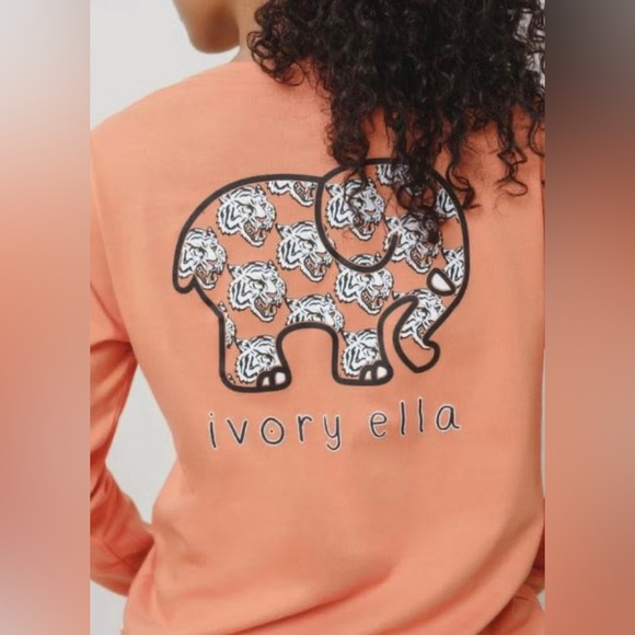 ivory ella Tops - Ivory Ella Long Sleeve Tee Orange/Coral Graphic Tiger Print Organic Cotton M